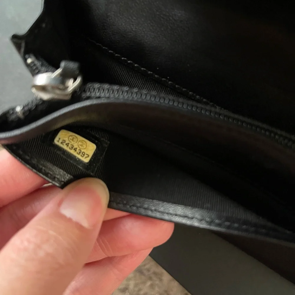 Chanel Black Patent Leather Wallet - Picture 6 of 13
